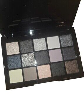 Valleynet Smokey Eyeshadow Palette
